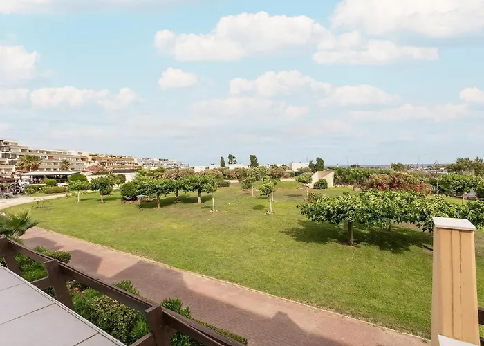 Le Wallis Studio Terrasse Coursive Vue Mer Port Nature Village Naturiste * Agde