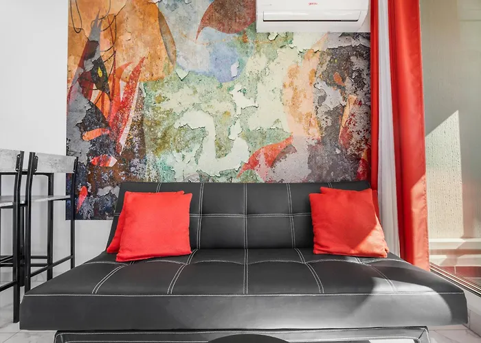 Village Naturiste R4n - Le Wallis Port Nature Coursive